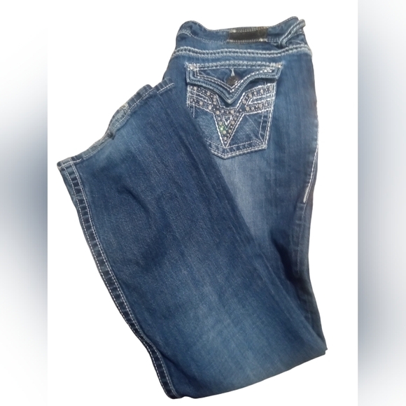 Women's Vigoss Size 15/33 Bootcut Jeans with Rhinestones on back pockets - Picture 13 of 13